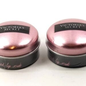 Victoria's Secret lot of 2 Flavored Lip Scrub Gloss Strawberry Fizz
